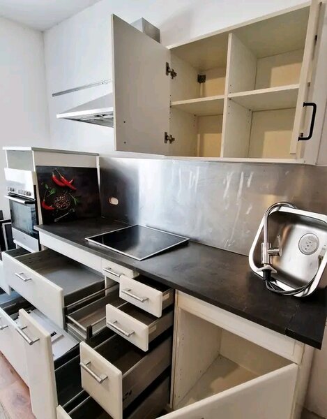 Bucatarie complet utilata